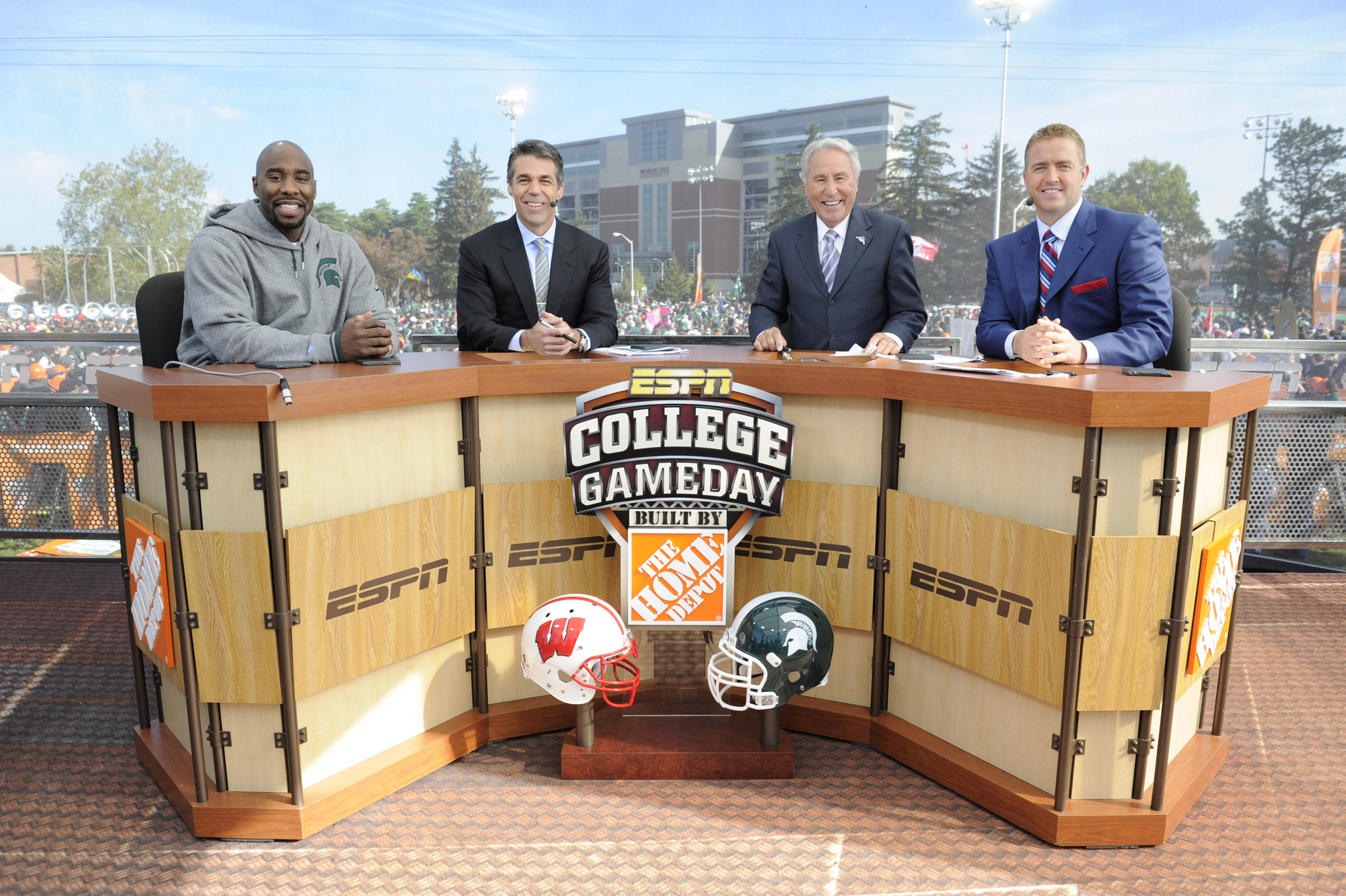 All aboard College GameDay going to East Lansing for Big Ten showdown