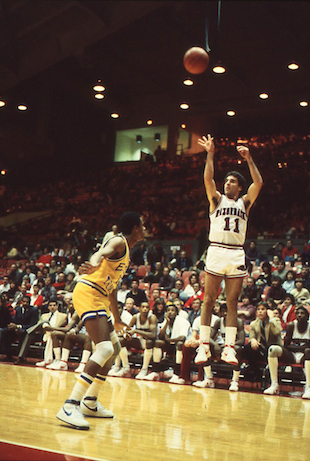 Jimmy Dykes playing for the University of Arkansas (Credit: University of Arkansas)