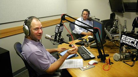 Photo of Fantasy Focus gurus Berry, Ravitz reflect on podcast’s monster numbers