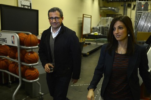 Photo of In advance of The Incredible Burt Wonderstone’s debut, Steve Carell brings his magic to ESPN’s offices