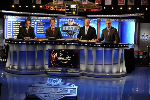 Espnnfldraftteam2012 espn front row