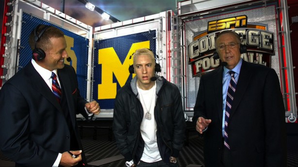 EMINEM_BOOTH_011-614x345.jpg