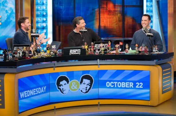 Photo of As the show’s co-host, Yankee Mark Teixeira turns tables on Mike & Mike