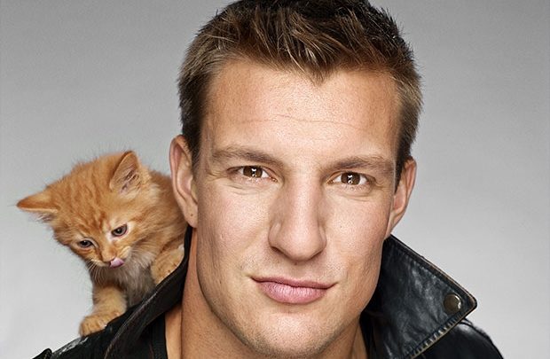 Photo of Gronk’s ESPN The Magazine photo shoot proves to be the cat’s meow