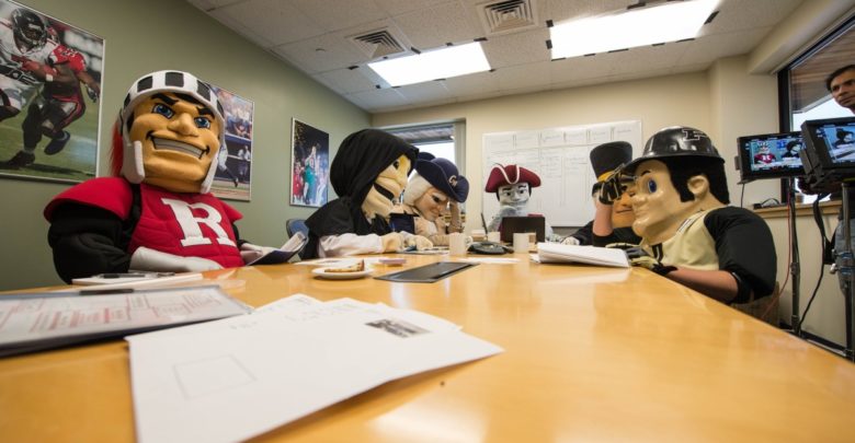 Photo of Van Pelt gets mascots’  silent treatment in latest This Is SportsCenter ad