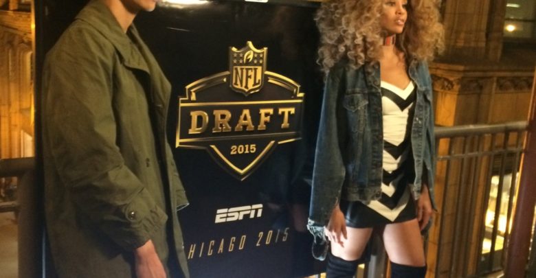 Photo of LION BABE covers Curtis Mayfield’s “Move On Up” for ESPN’s NFL Draft promo