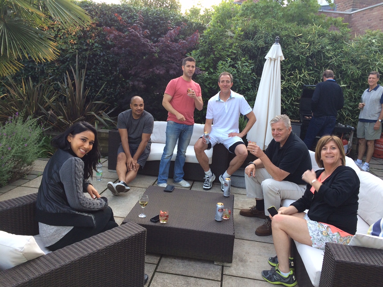 Enjoying a barbeque party on Wimbledon’s traditional “Middle Sunday” day of rest are members of the ESPN digital team (l to r):  Prim Sirpipat, Kurt Streeter, Matt Wilansky, Greg Spivey, Peter Bodo and Missy Isaacson. (Photo courtesy A.G.Garber III)