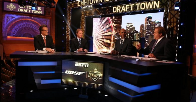 Photo of ESPN’s Louis Riddick: The journey to becoming an NFL Draft expert