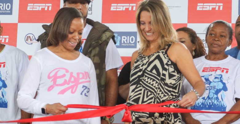 Photo of ESPN inaugura quadra poliesportiva no morro dos macacos no Rio De Janeiro