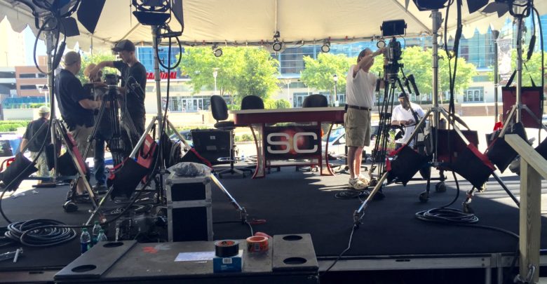 Photo of SportsCenter and ESPN to provide complete coverage of Friday’s Ali remembrance