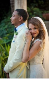 Elle and her husband Omar, at their wedding in Costa Rica. (Courtesy of Elle Duncan)