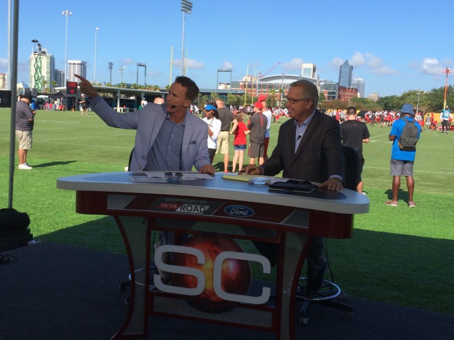 "SportsCenter On The Road" visits Jacksonville ESPN Front Row