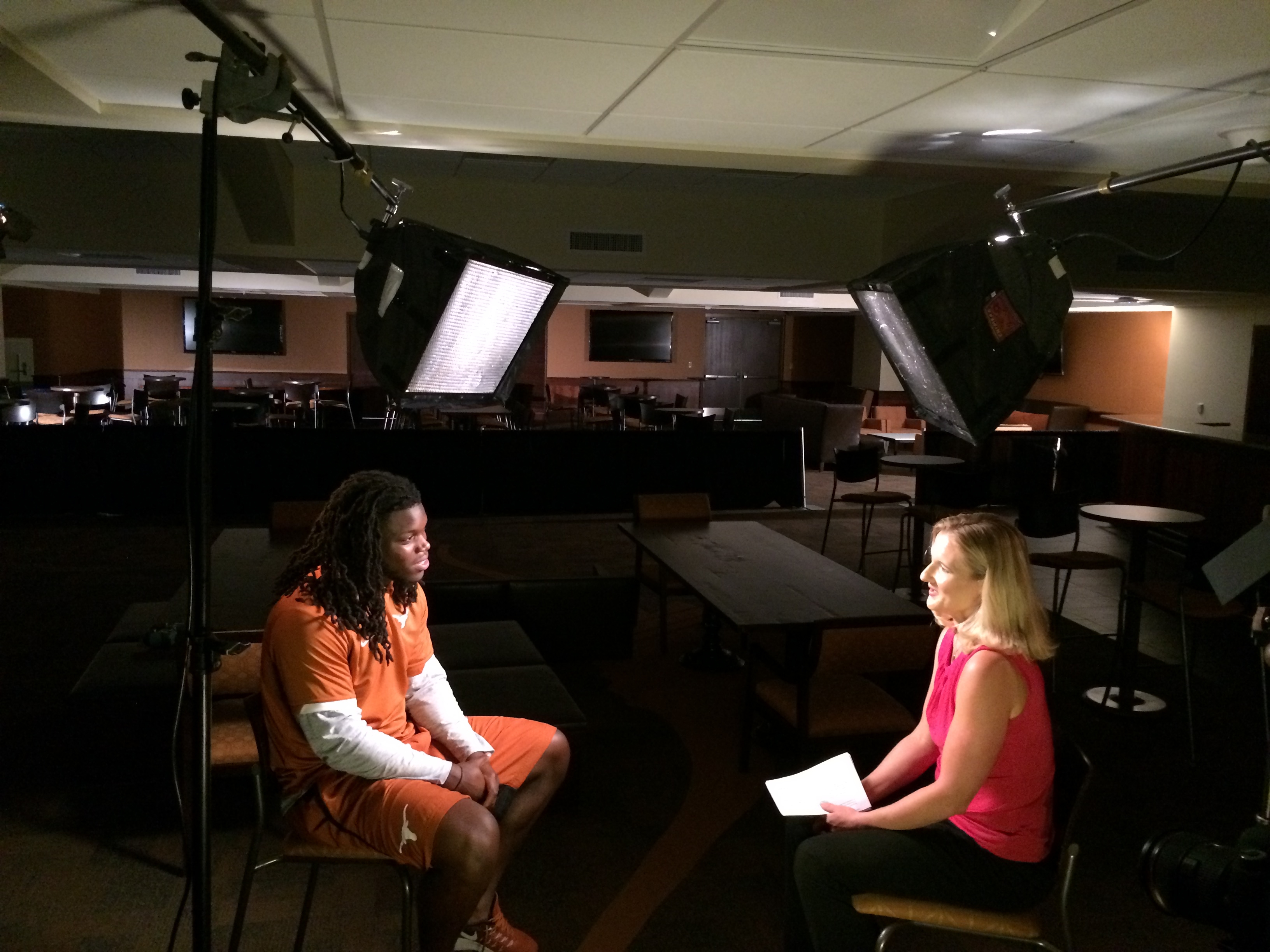 LB Malik Jefferson with Reporter Paula Lavigne. (Carolyn Hong/ESPN)