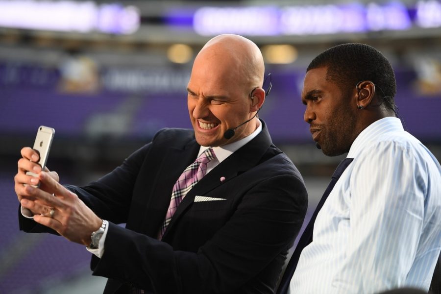 Matt Hasselbeck (L) and Randy Moss, two of  Monday Night Countdown's NFL analysts, each will have memories of life in Foxborough, Mass., rekindled tonight. (Joe Faraoni/ESPN Images)