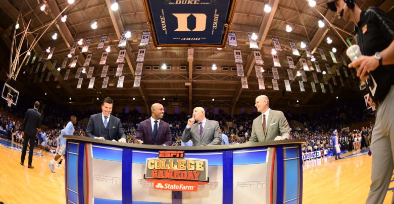 Photo of 100th episode of College GameDay hoops coming from Chapel Hill