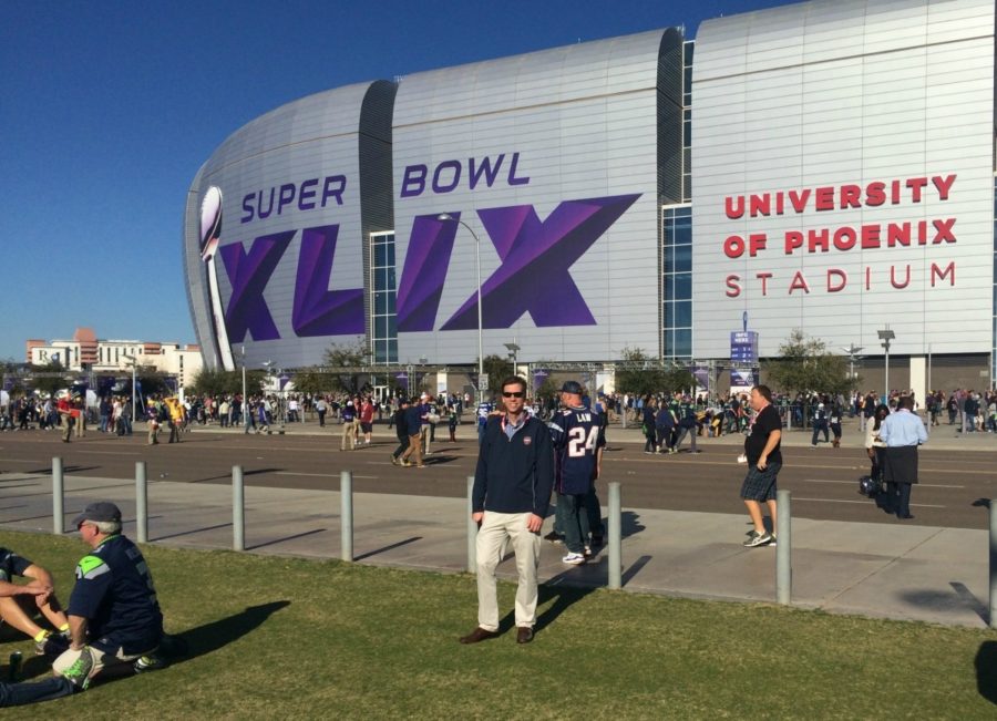 ESPN's Gregg Morriss stands outside of University of Phoenix Stadium prior to Super Bowl XLIX. (Photo courtesy of Gregg Morriss/ESPN)