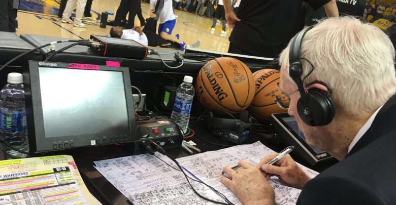 Photo of Ageless Hubie Brown reflects on lifetime achievement award, painting pictures on ESPN Radio