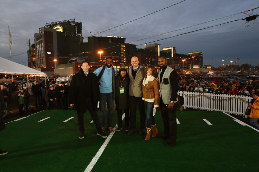 Tailgate like a "12" with Countdown tonight in Seattle ESPN Front Row