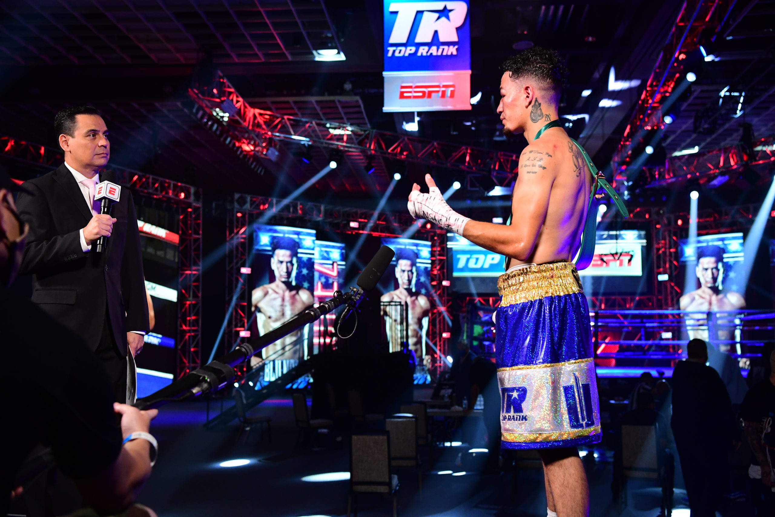 Top Rank boxings return to ESPN Platforms Goes The (Social) Distance