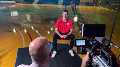 Photo of Journalism Showcase: “College GameDay’s” Gene Wojciechowski Shares the Story of Justin Hardy’s Fight to Stay on the Court with Stage IV Cancer