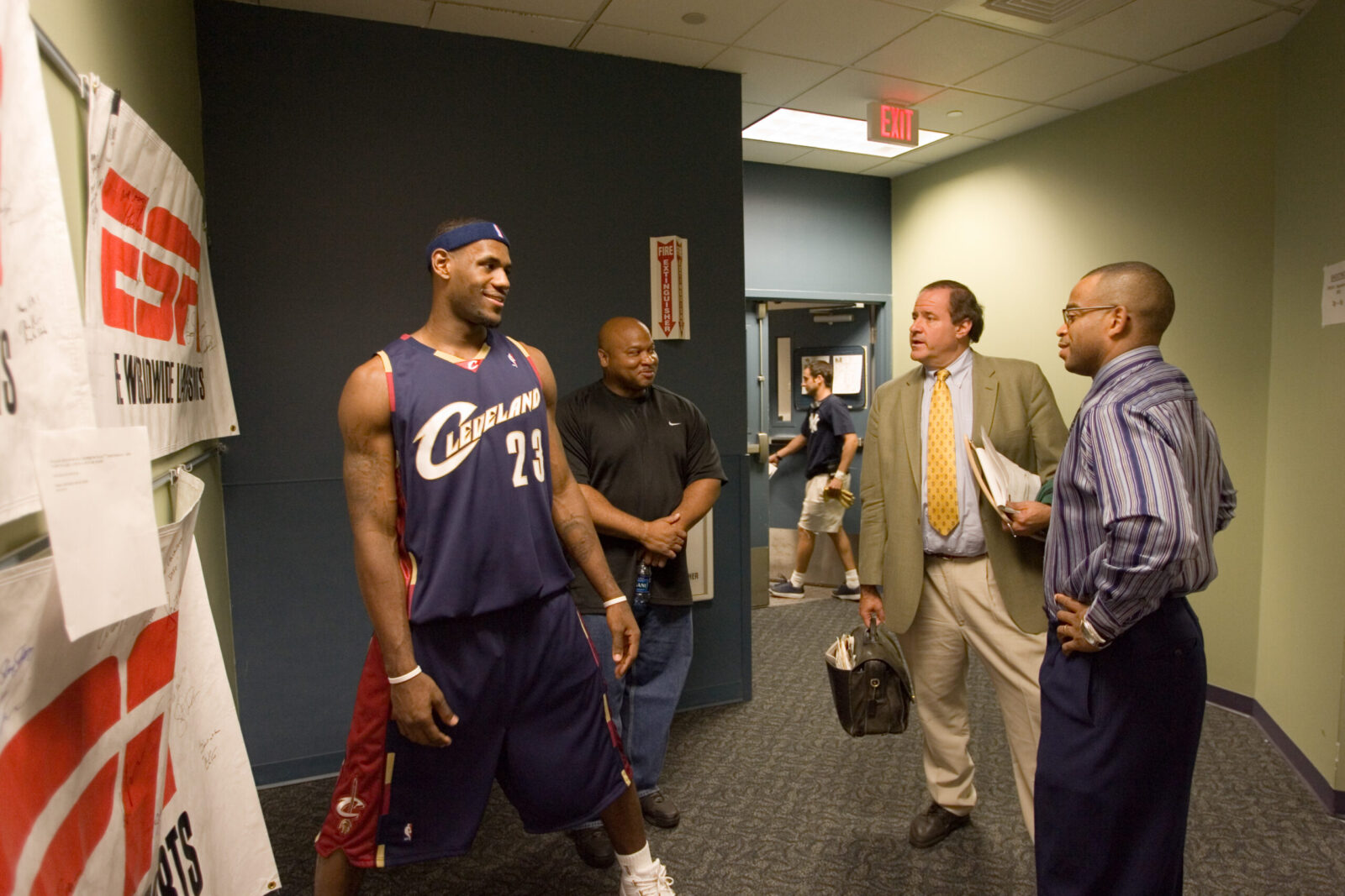 Before the ’30 for 30′ premiere of ‘Boo-Yah’ tonight, revisit Stuart Scott’s ‘This Is SportsCenter’ legacy